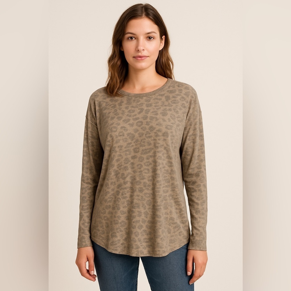 Buffalo David Bitton Leopard Print Long Sleeve Top XS – Granola Girl Soft Modest